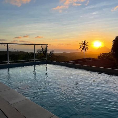 Les Villas Pameyaque 2 F2 Avec 1 Piscine Et 1 F3 Avec 1 Piscine, Superbe Vue Sur La Mer Riviere-Salee Exterior foto