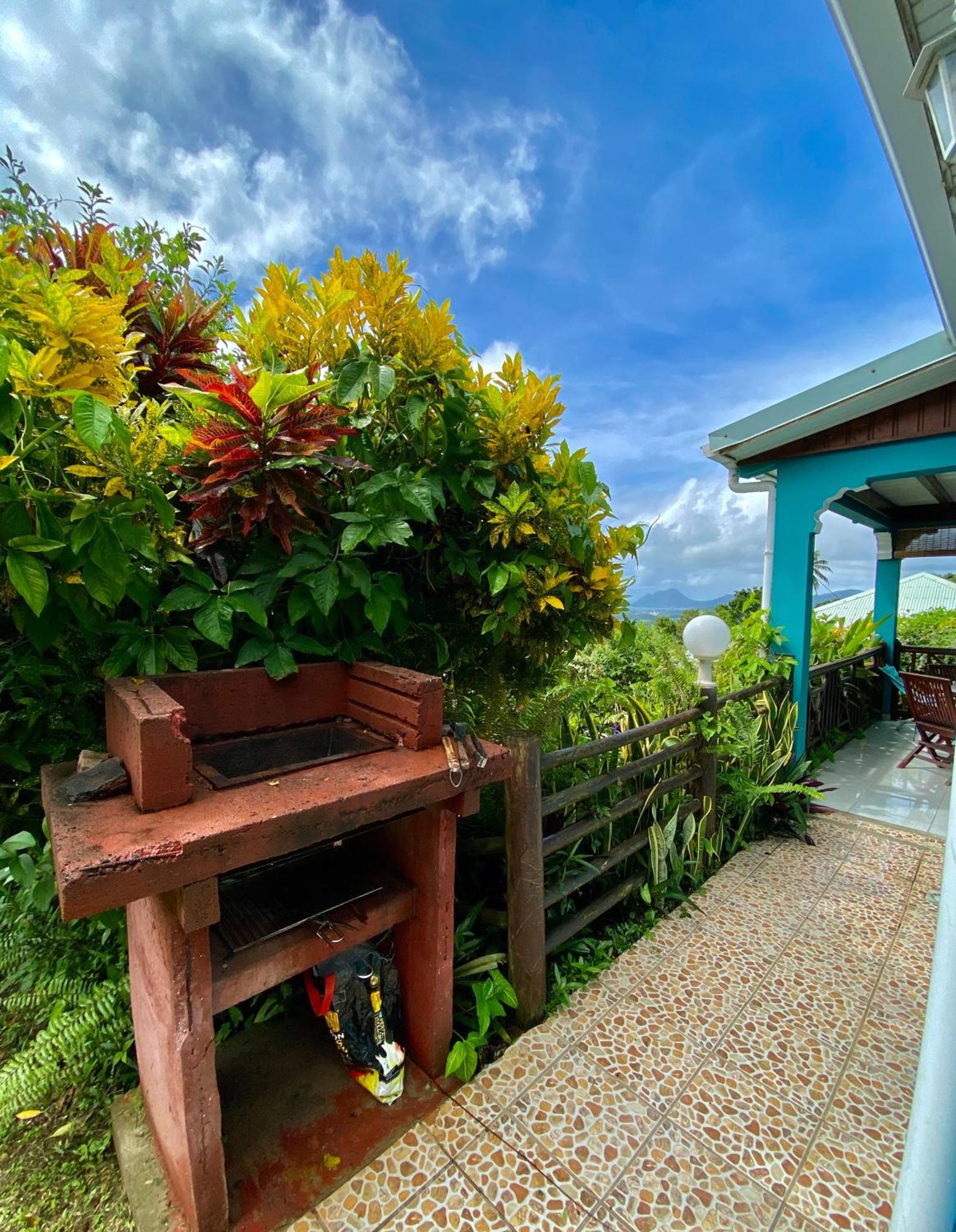 Les Villas Pameyaque 2 F2 Avec 1 Piscine Et 1 F3 Avec 1 Piscine, Superbe Vue Sur La Mer Riviere-Salee Exterior foto