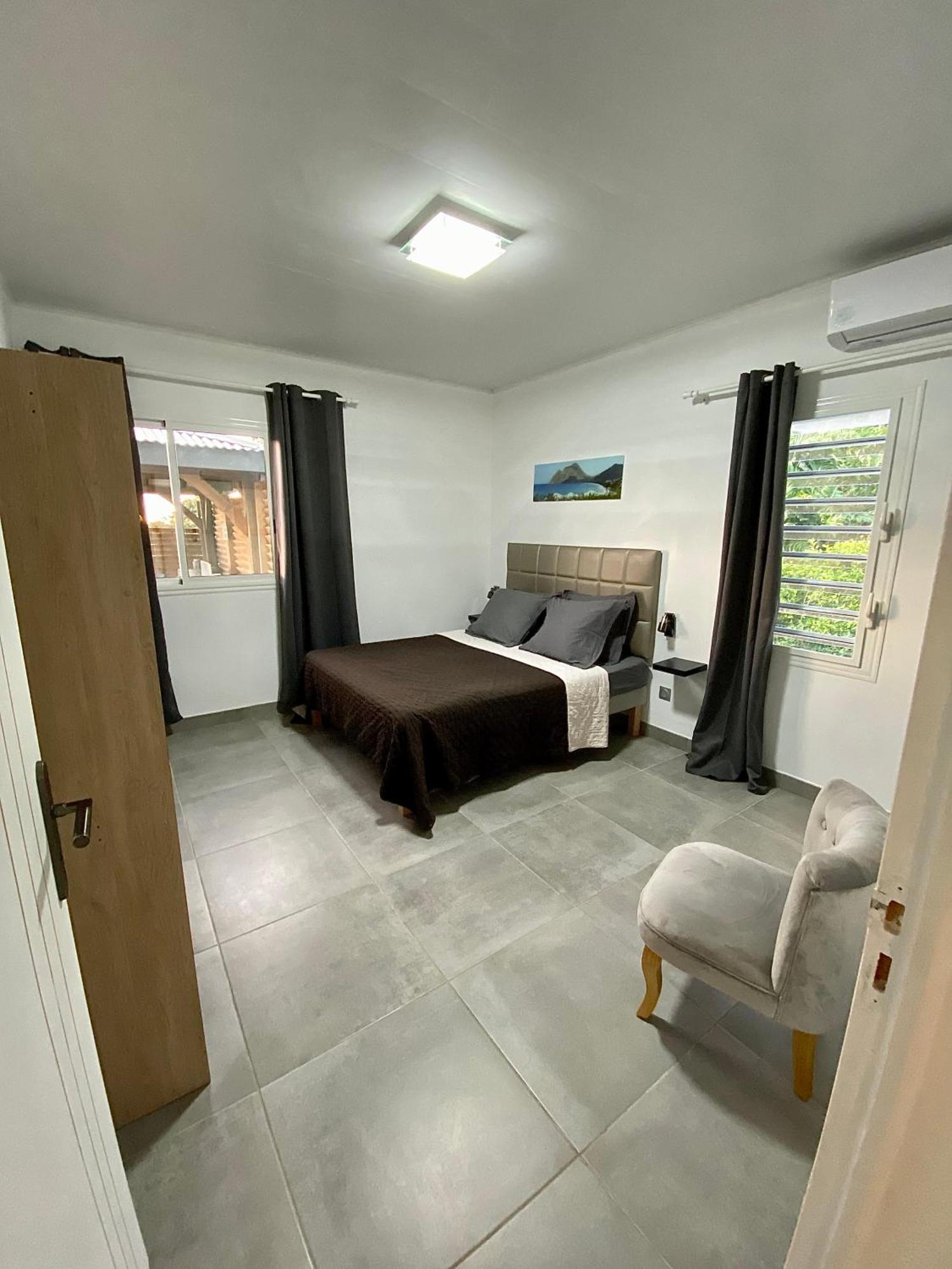 Les Villas Pameyaque 2 F2 Avec 1 Piscine Et 1 F3 Avec 1 Piscine, Superbe Vue Sur La Mer Riviere-Salee Exterior foto