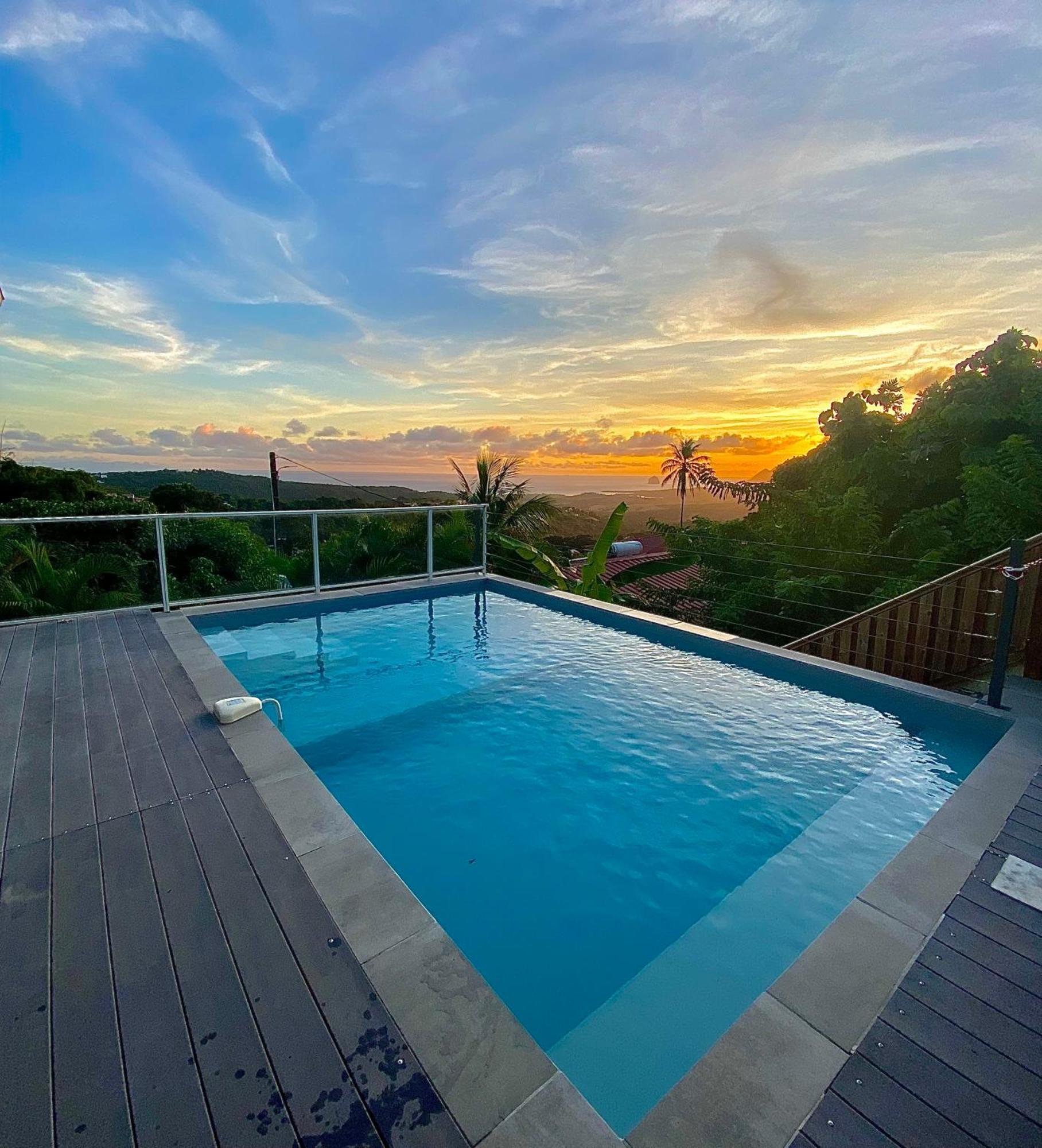 Les Villas Pameyaque 2 F2 Avec 1 Piscine Et 1 F3 Avec 1 Piscine, Superbe Vue Sur La Mer Riviere-Salee Exterior foto